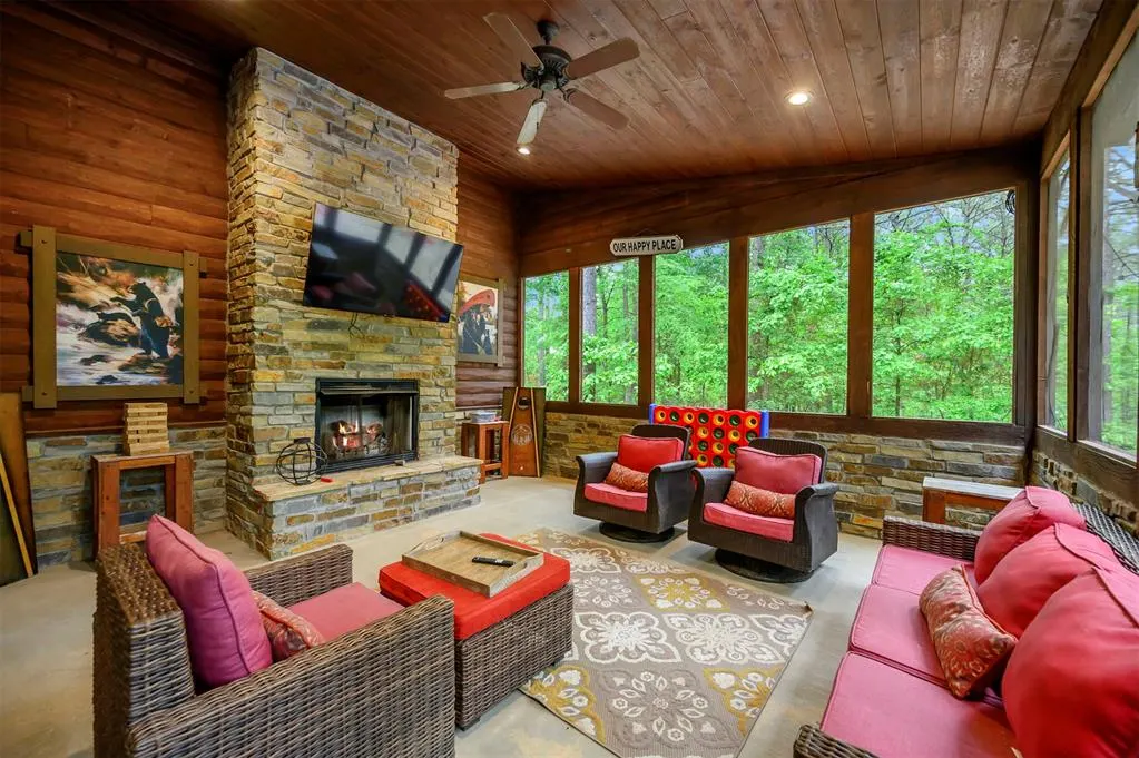 Photo 38 — 312 Sugar Pine Loop, Broken Bow, OK 74728