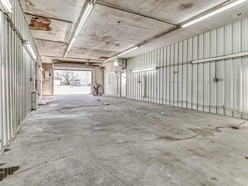Photo 10 — 712 E Highland Street, Shawnee, OK 74801