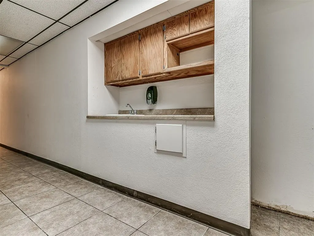 Photo 14 — 712 E Highland Street, Shawnee, OK 74801