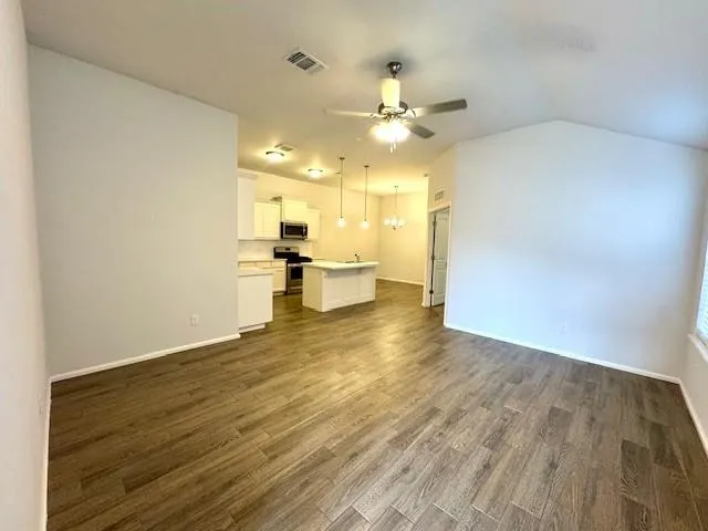 Photo 3 — 9625 SW 23rd Street, Oklahoma City, OK 73128