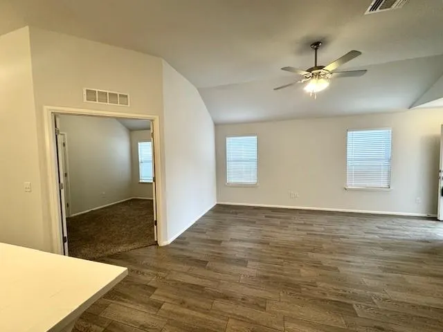 Photo 5 — 9625 SW 23rd Street, Oklahoma City, OK 73128