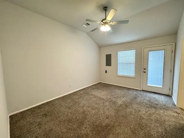 Photo 14 — 9625 SW 23rd Street, Oklahoma City, OK 73128