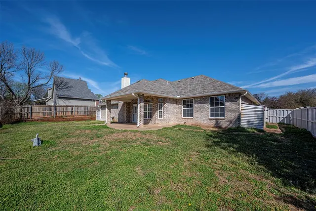 Photo 6 — 1821 E Birchwood Court, Stillwater, OK 74075
