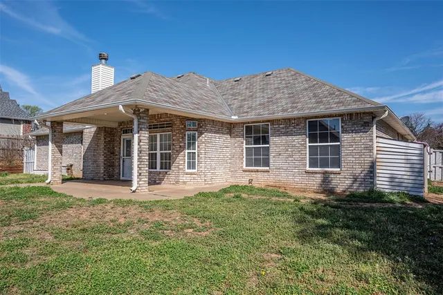 Photo 7 — 1821 E Birchwood Court, Stillwater, OK 74075