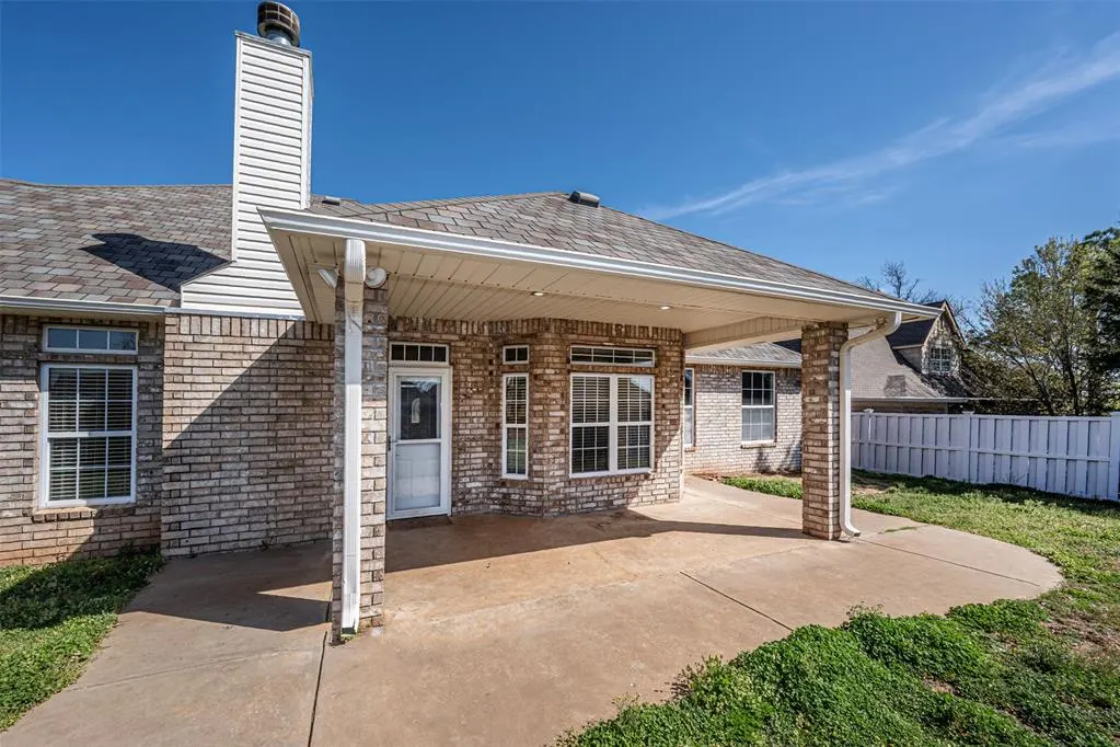 Photo 8 — 1821 E Birchwood Court, Stillwater, OK 74075