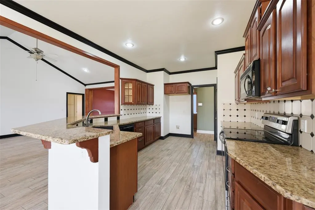 Photo 23 — 1821 E Birchwood Court, Stillwater, OK 74075