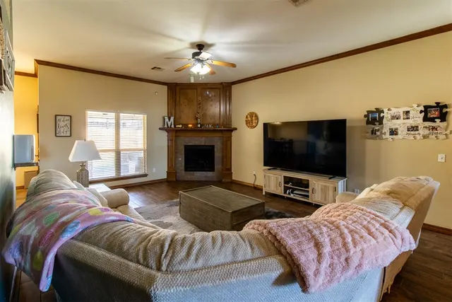 Photo 5 — 1808 January Place, Moore, OK 73160
