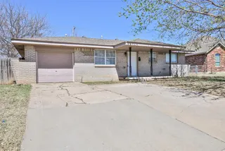 Sold home at 939 NW 5th Street
