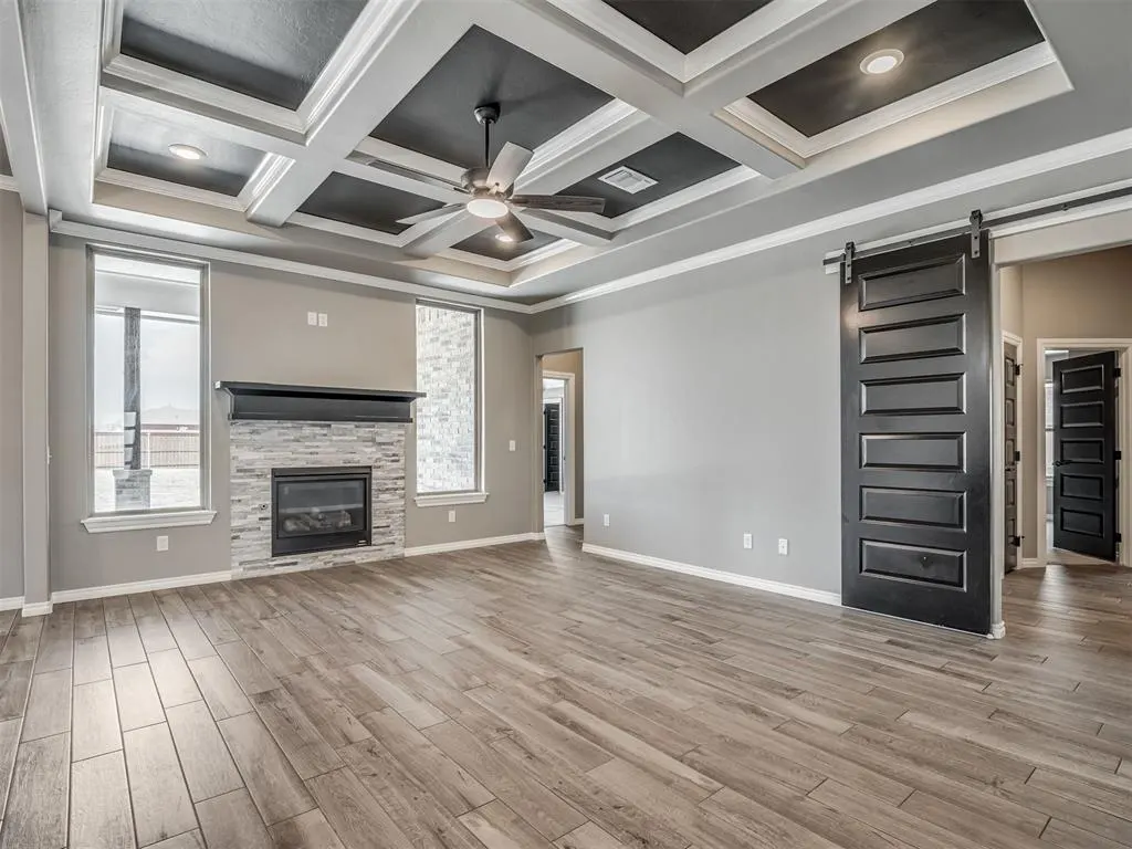 Photo 9 — 803 NE 33rd Street, Moore, OK 73160