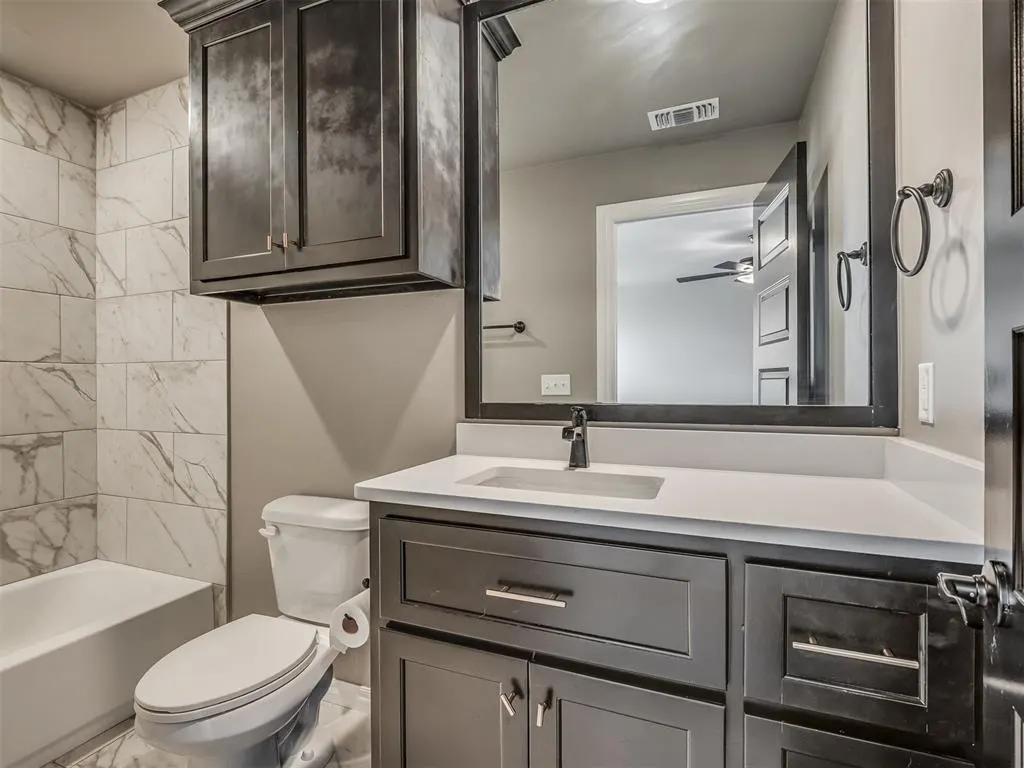 Photo 34 — 803 NE 33rd Street, Moore, OK 73160