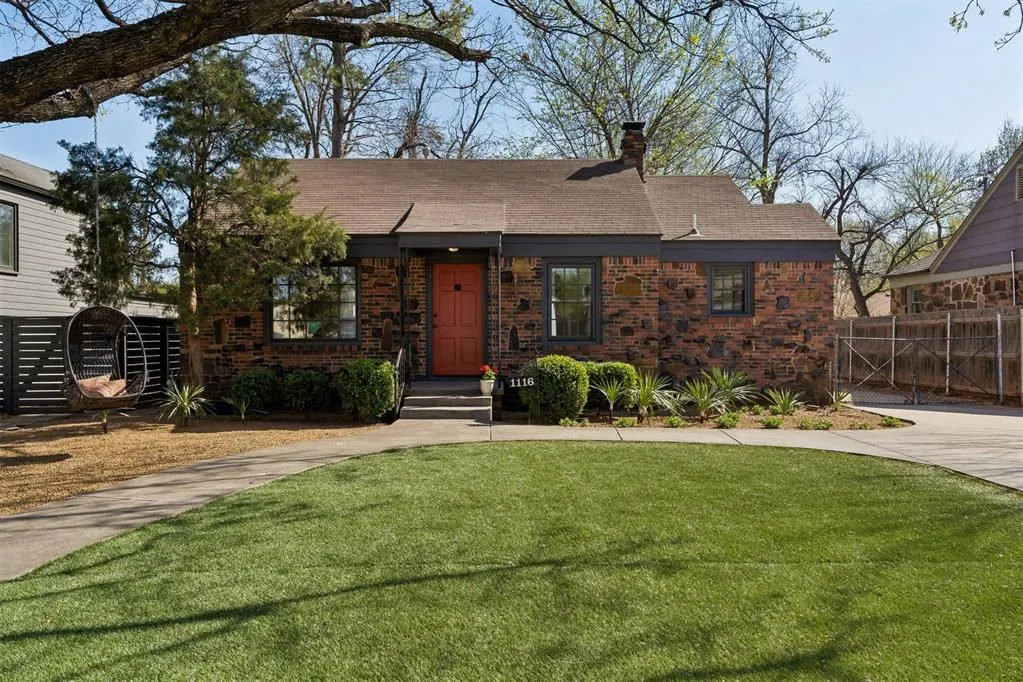 Front exterior — 1116 Woodlawn Place, Oklahoma City, OK 73118