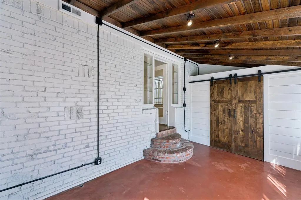 Photo 37 — 1116 Woodlawn Place, Oklahoma City, OK 73118
