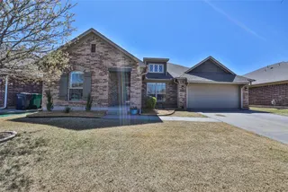 Sold home at 2412 SW 136th Street