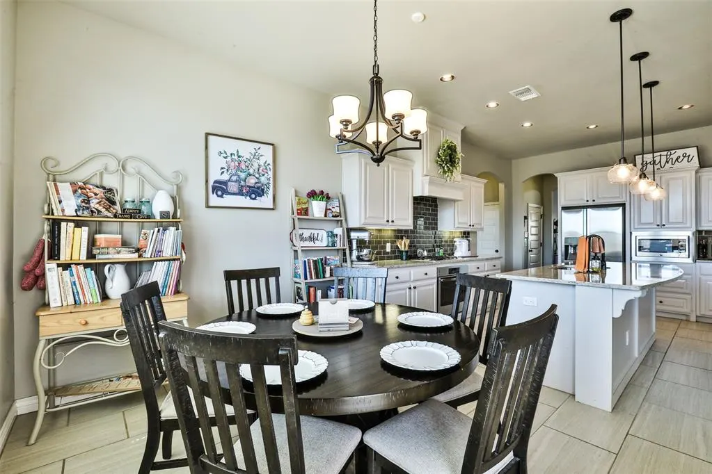 Photo 12 — 2412 SW 136th Street, Oklahoma City, OK 73170