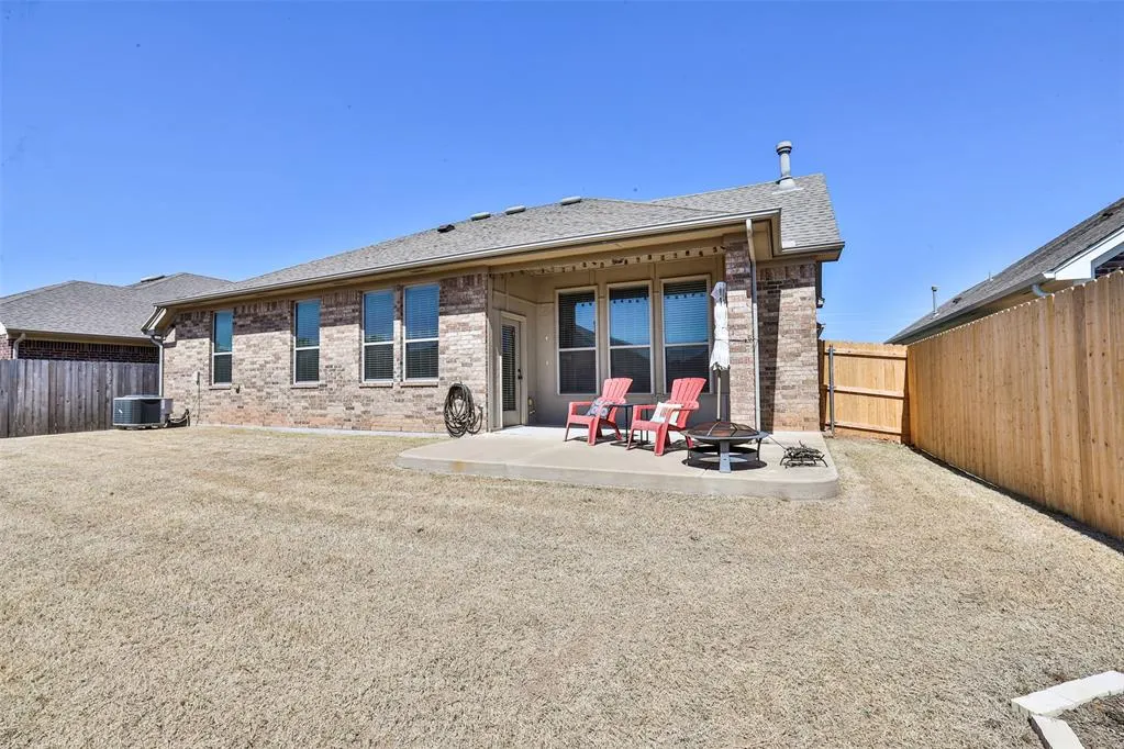 Photo 37 — 2412 SW 136th Street, Oklahoma City, OK 73170