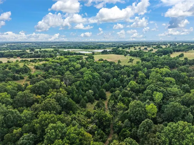 Photo 5 — 41587 Skelly Road, Asher, OK 74826