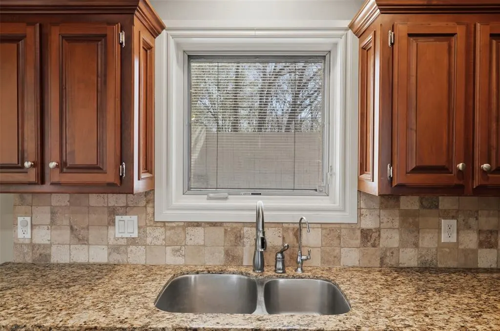 Photo 19 — 1700 Augusta Drive, Ada, OK 74820