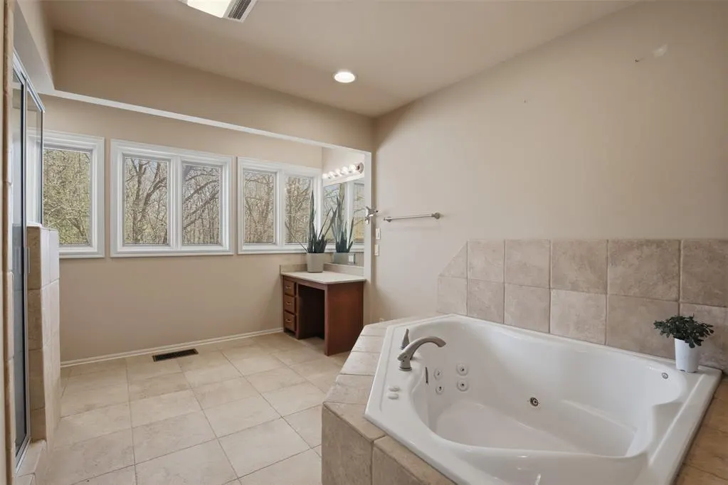 Photo 35 — 1700 Augusta Drive, Ada, OK 74820