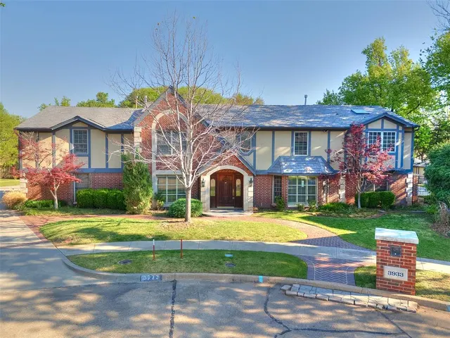 Photo 2 — 3933 Charing Cross Court, Norman, OK 73072