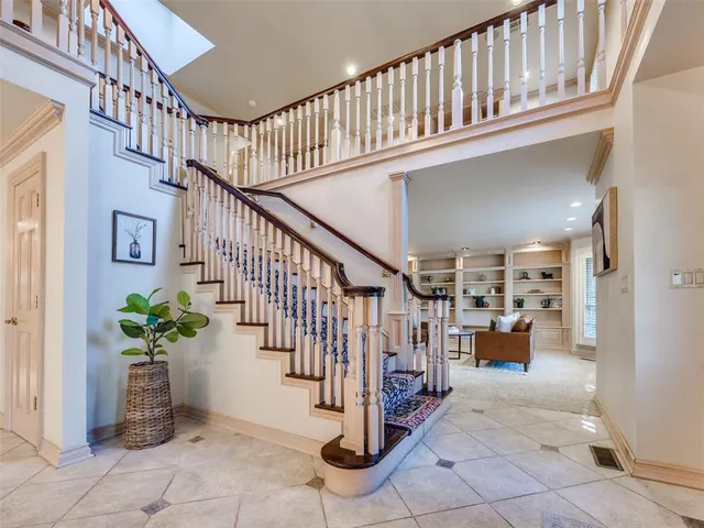 Photo 6 — 3933 Charing Cross Court, Norman, OK 73072
