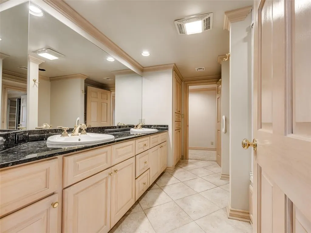 Photo 35 — 3933 Charing Cross Court, Norman, OK 73072