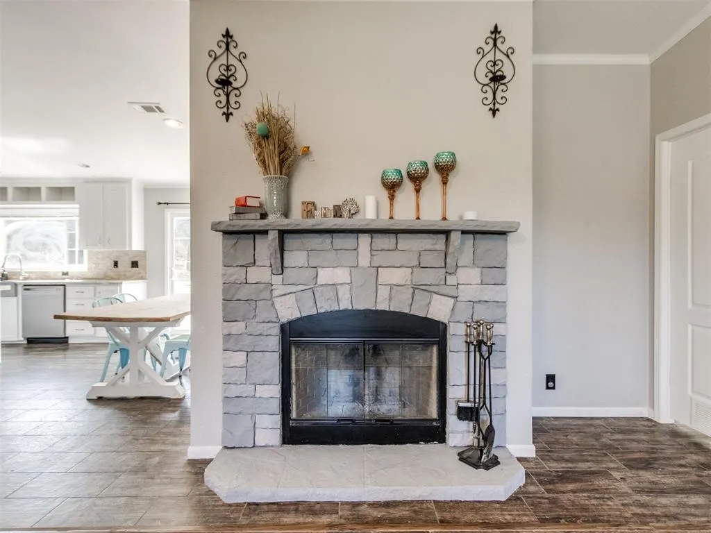 Photo 2 — 10151 E College Avenue, Guthrie, OK 73044