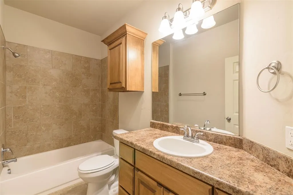 Photo 19 — 1018 SW 92nd Street, Oklahoma City, OK 73139