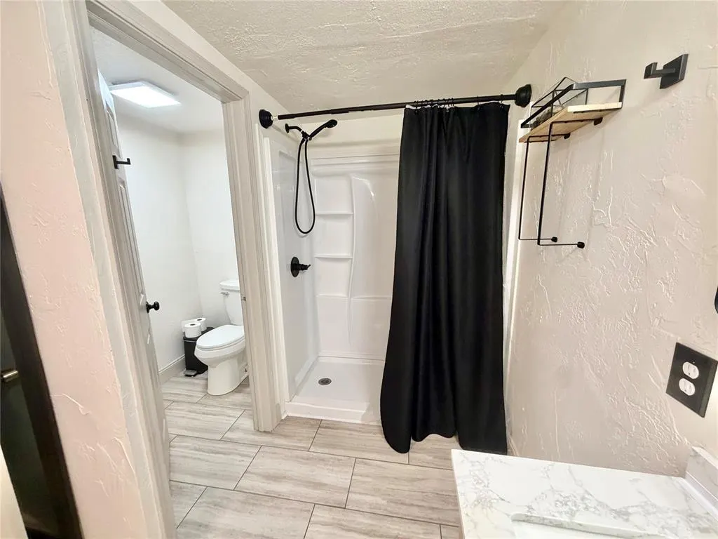 Photo 14 — 408 S 5th Street, Hammon, OK 73650