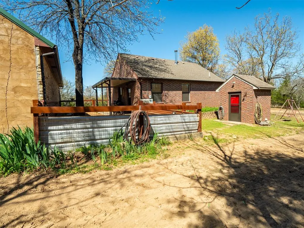 Photo 11 — 115465 S 4302 Road, Porum, OK 74455