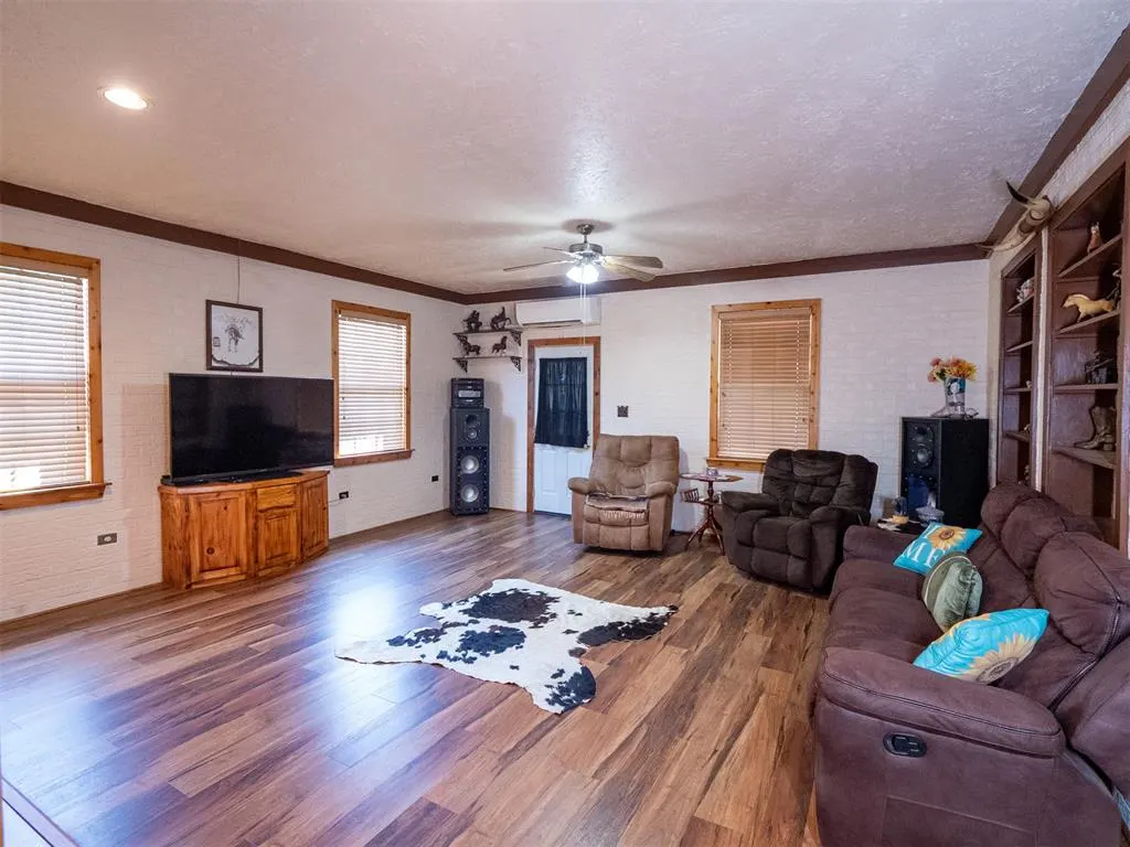 Photo 22 — 115465 S 4302 Road, Porum, OK 74455