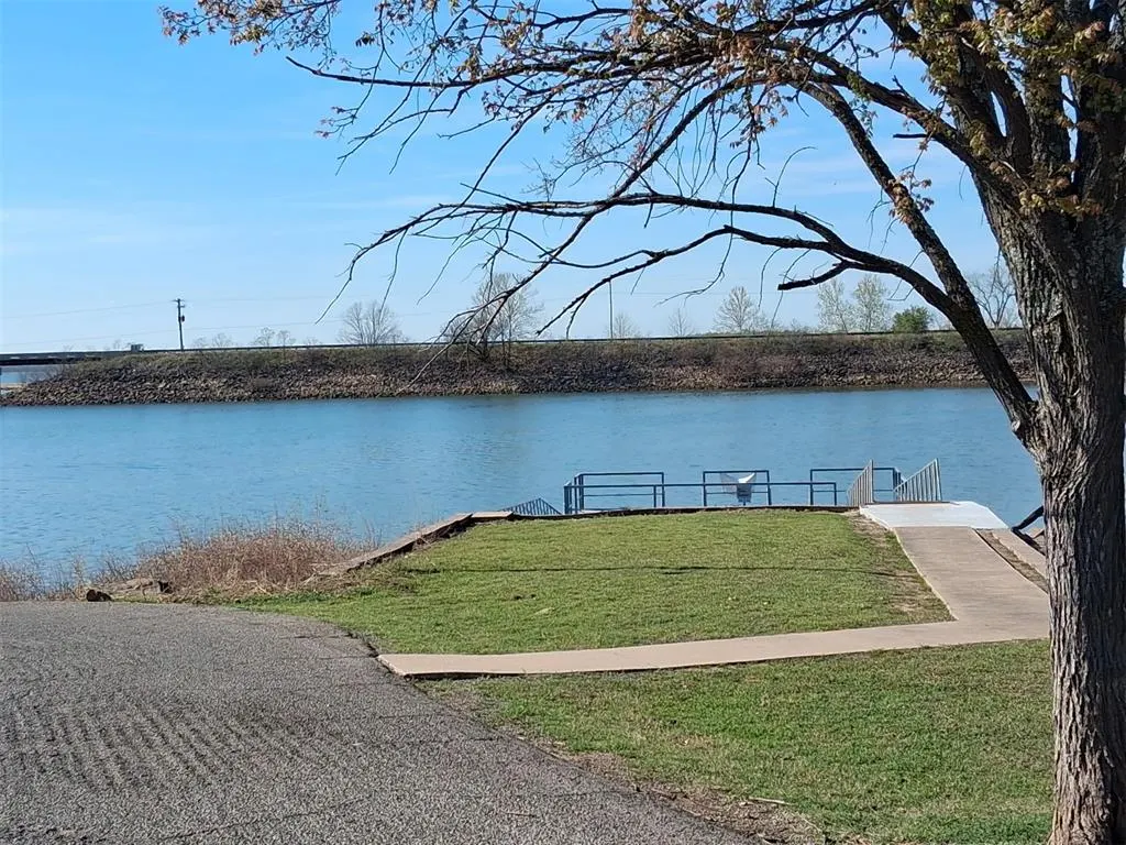 Photo 42 — 115465 S 4302 Road, Porum, OK 74455