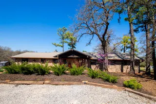 Sold home at 6400 E Simmons Road