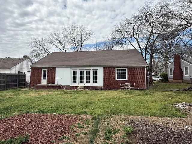 Photo 5 — 1628 S Dewey Avenue, Bartlesville, OK 74003