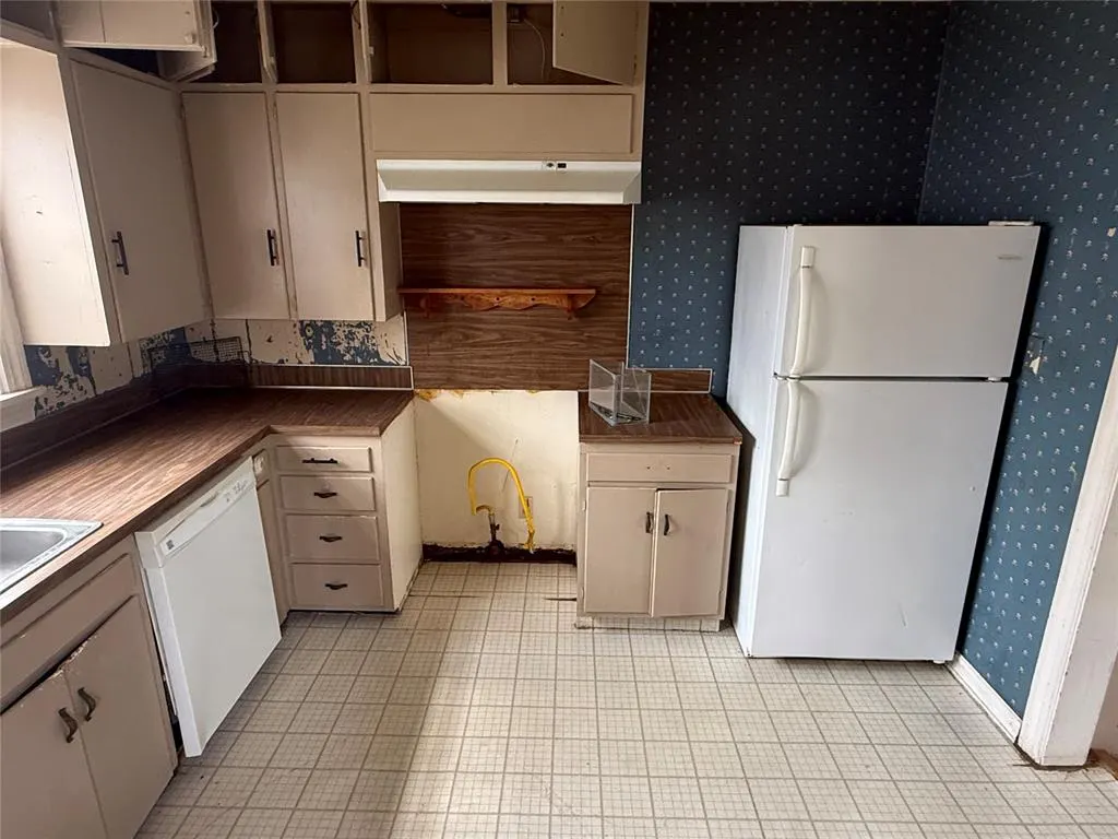 Photo 18 — 1628 S Dewey Avenue, Bartlesville, OK 74003