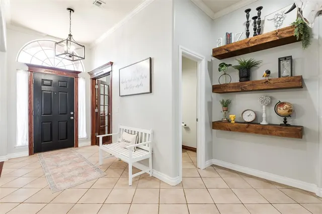 Photo 3 — 425 Summit Hill Road, Norman, OK 73071