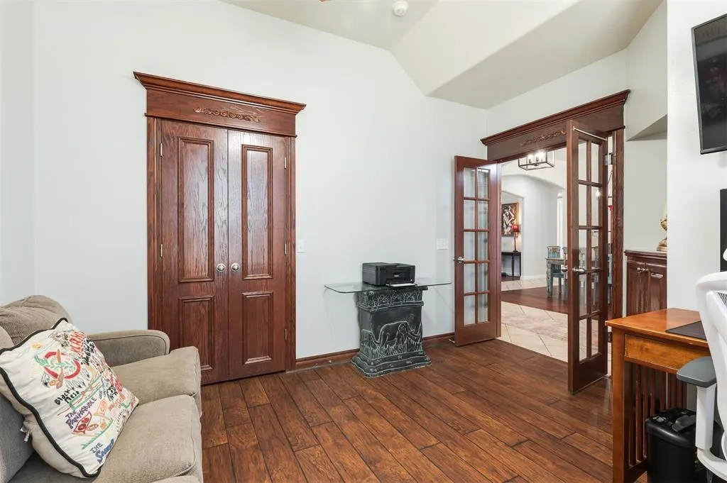 Photo 12 — 425 Summit Hill Road, Norman, OK 73071
