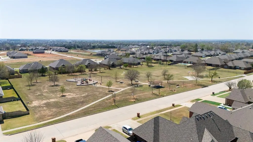 Photo 46 — 425 Summit Hill Road, Norman, OK 73071