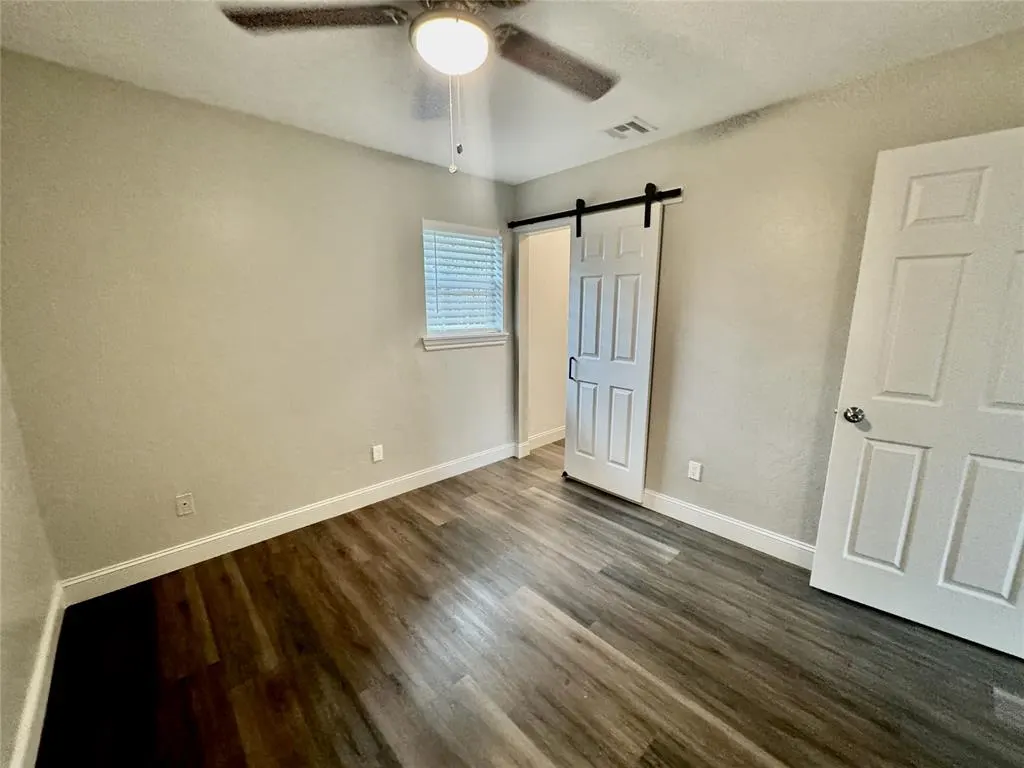Photo 7 — 509 Meadowlake Drive, Noble, OK 73068