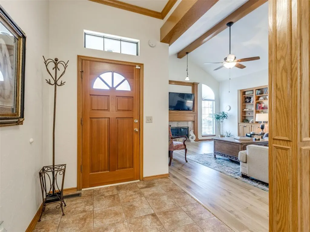 Photo 3 — 1424 Jamestown, Edmond, OK 73003