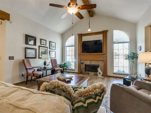 Photo 5 — 1424 Jamestown, Edmond, OK 73003