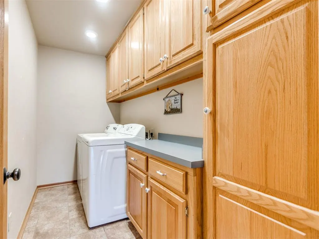 Photo 19 — 1424 Jamestown, Edmond, OK 73003