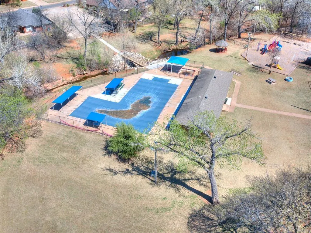 Photo 22 — 1424 Jamestown, Edmond, OK 73003