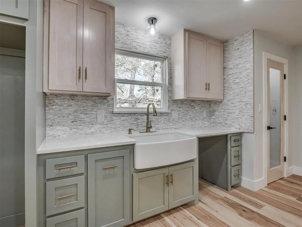 Photo 15 — 915 Hidden Lake Drive, Seminole, OK 74868