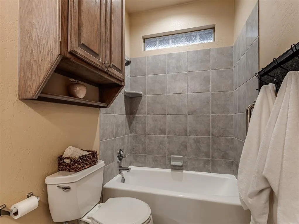 Photo 31 — 3016 SW 130th Street, Oklahoma City, OK 73170
