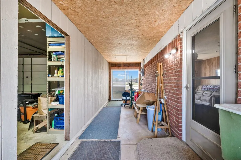 Photo 30 — 210 Chickasha Avenue, Amber, OK 73004