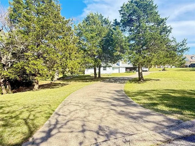 Photo 2 — 1028 Willow Pond Road, Wewoka, OK 74884