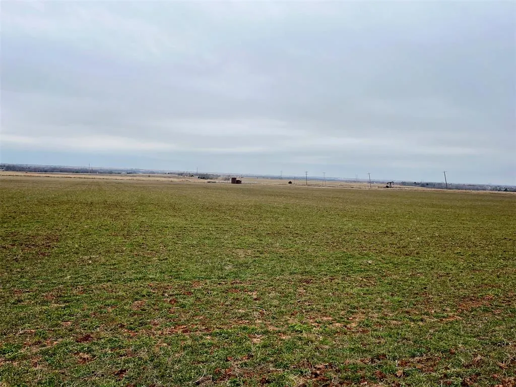 Photo 12 — 7901 Orchid Way, Cashion, OK 73016
