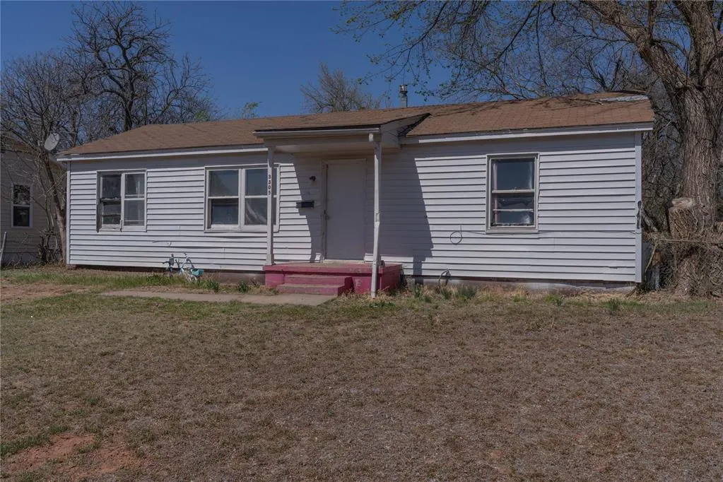 Front exterior — 3305 SE 21st Street, Oklahoma City, OK 73115