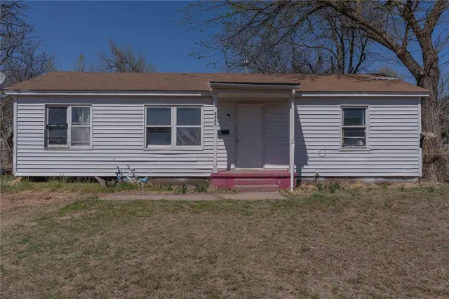 Photo 4 — 3305 SE 21st Street, Oklahoma City, OK 73115