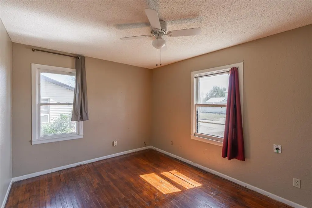 Photo 12 — 3305 SE 21st Street, Oklahoma City, OK 73115